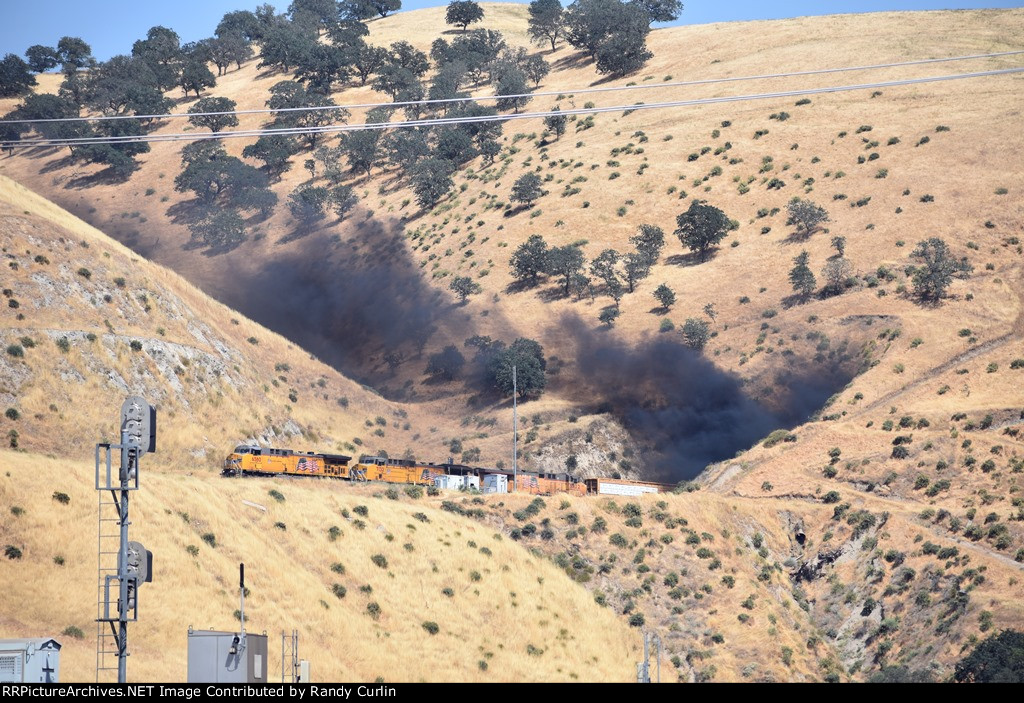 UP 6580 South exiting Tunnel #5